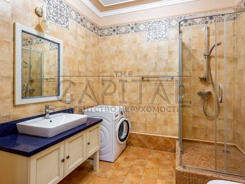 комерційна за адресою Кловський узвіз, 7а