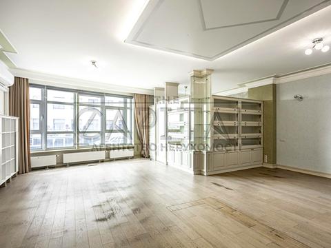 комерційна за адресою Кловський узвіз, 7а