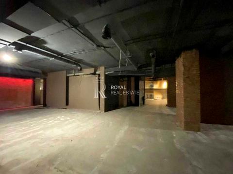 комерційна за адресою Лесі Українки бульв., 7-А