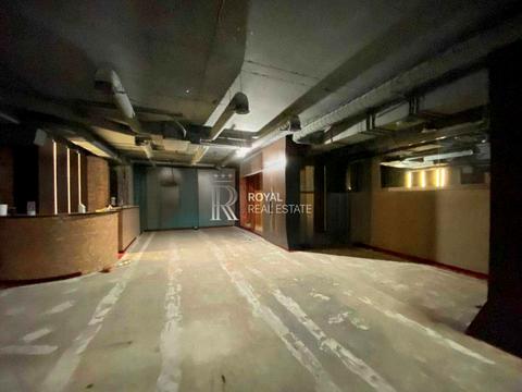 комерційна за адресою Лесі Українки бульв., 7-А