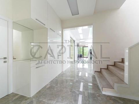 будинок за адресою Сунична вул.