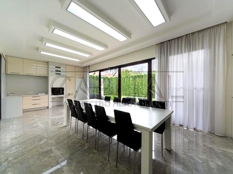 будинок за адресою Сунична вул.