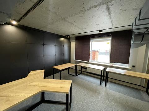 комерційна за адресою Валерія Лобановського просп., 150-Б