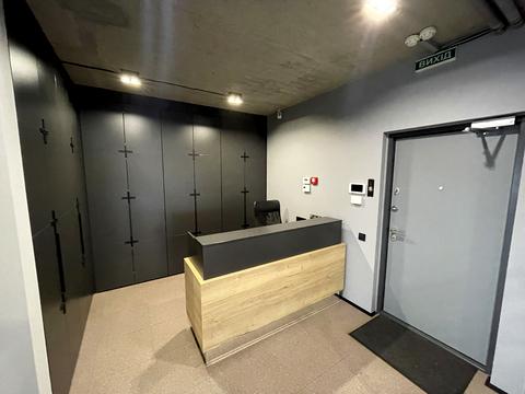 комерційна за адресою Валерія Лобановського просп., 150-Б