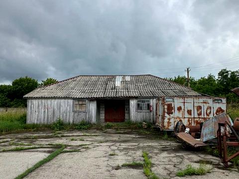 комерційна за адресою Шевченка, 1