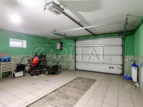 будинок за адресою вишнева, 1