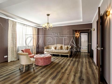 будинок за адресою вишнева, 1