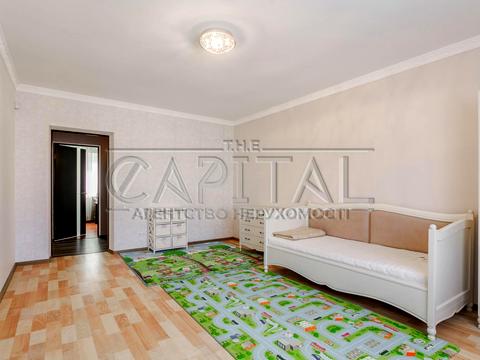 будинок за адресою вишнева, 1