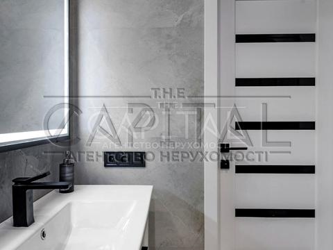 дом по адресу вул. Андріївська, 1