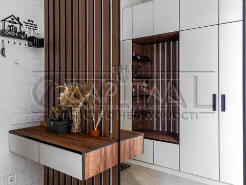 дом по адресу вул. Андріївська, 1