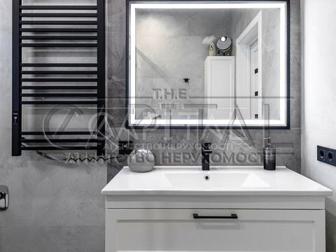 дом по адресу вул. Андріївська, 1