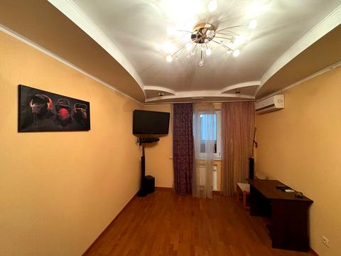 квартира за адресою Олега Мудрака вул. (Генерала Наумова), 66