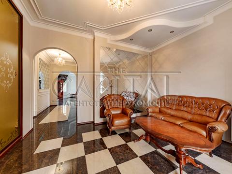 дом по адресу Леси Украинки ул., 11