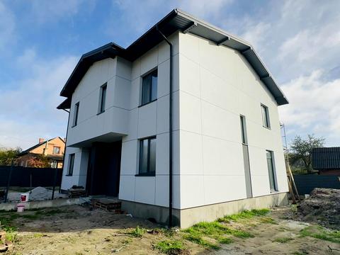 будинок за адресою Є. Коновальця