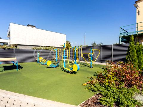 будинок за адресою 192-га Садова вул.