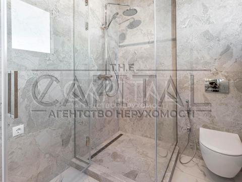 будинок за адресою Соборна вул. (), 10-Д