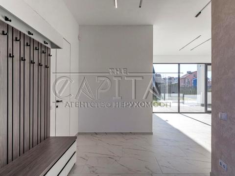 будинок за адресою Соборна вул. (), 10-Д