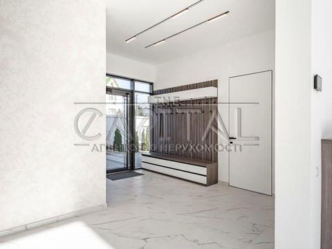 будинок за адресою Соборна вул. (), 10-Д