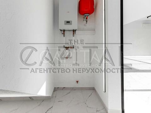 будинок за адресою Соборна вул. (), 10-Д