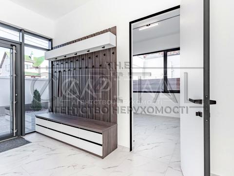 будинок за адресою Соборна вул. (), 10-Д