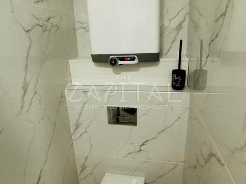 будинок за адресою Центральна вул., 1