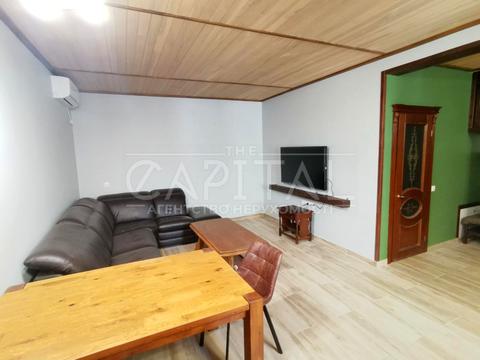 будинок за адресою Центральна вул., 1