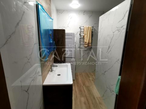 будинок за адресою Центральна вул., 1