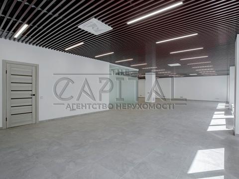 комерційна за адресою Лєскова вул., 9