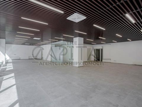 комерційна за адресою Лєскова вул., 9