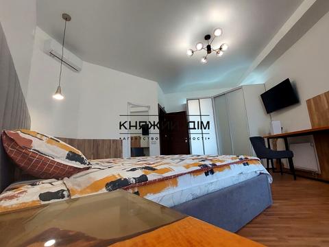 квартира за адресою Василя Тютюнника вул. (Анрі Барбюса), 37/1