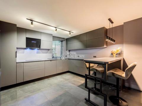 дом по адресу Вышгородская ул., 5