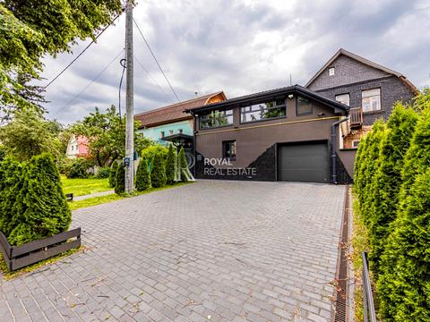 дом по адресу Вышгородская ул., 5