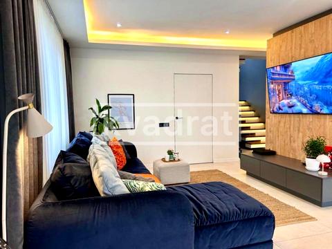 дом по адресу Центральна