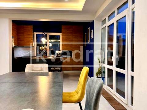 дом по адресу Центральна