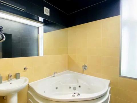 квартира за адресою Київ, Басейна вул., 17