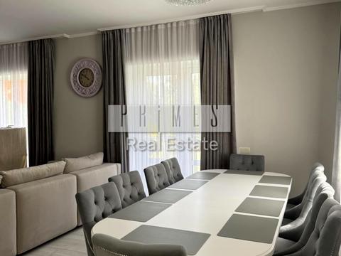 будинок за адресою 126-та Садова вул.