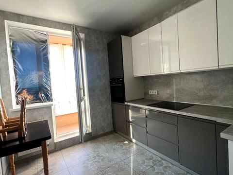 квартира по адресу Михаила Грушевского ул., 15а