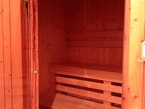 дом по адресу Добровольческих Батальонов ул. (Червоноармійська)