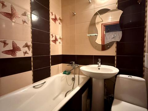 квартира по адресу Гвардейцев-Широнинцев ул., 54