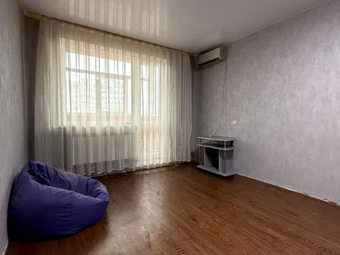 квартира по адресу Гвардейцев-Широнинцев ул., 54