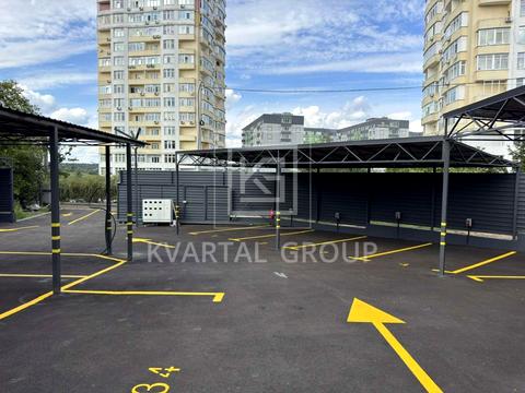 паркомісце за адресою Миколи Сингаївського вул. (Ново-Оскольська), 14В/3