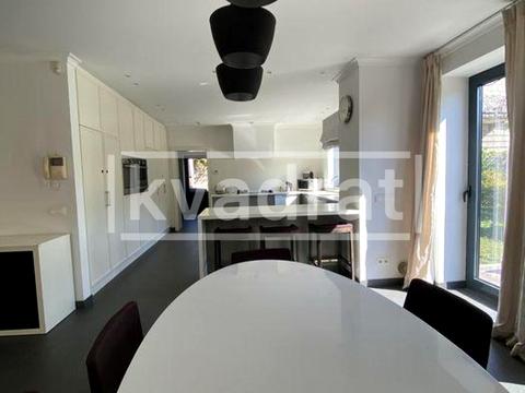 дом по адресу Садова