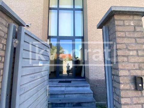 дом по адресу Садова