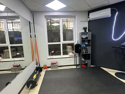 комерційна за адресою Прорізна вул., 9