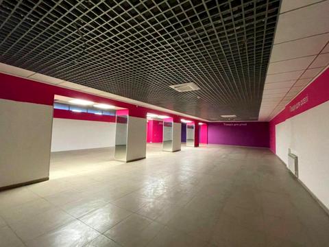 комерційна за адресою Лісового вул., 13а