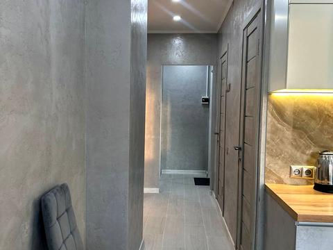 квартира за адресою Червоної Калини просп. (Володимира Маяковського), 21-Б