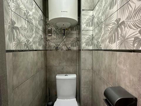 квартира за адресою Червоної Калини просп. (Володимира Маяковського), 21-Б