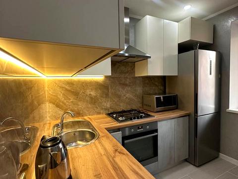 квартира за адресою Червоної Калини просп. (Володимира Маяковського), 21-Б