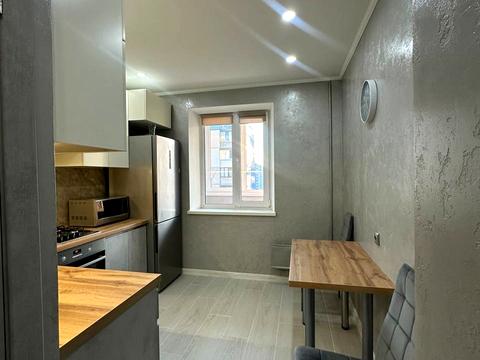 квартира за адресою Червоної Калини просп. (Володимира Маяковського), 21-Б