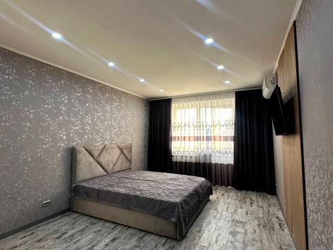 квартира за адресою Червоної Калини просп. (Володимира Маяковського), 21-Б